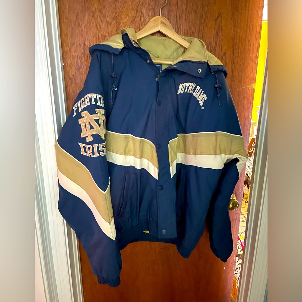 Vintage 1990s XL Notre Dame Starter Puffer Jacket